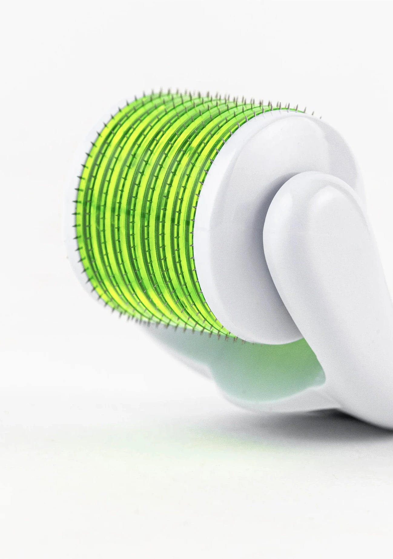 Dermaroller cheveux et barbe Biologist Mood, derma roller 0,5 mm à micro-aiguilles pour stimuler la pousse et réduire la chute