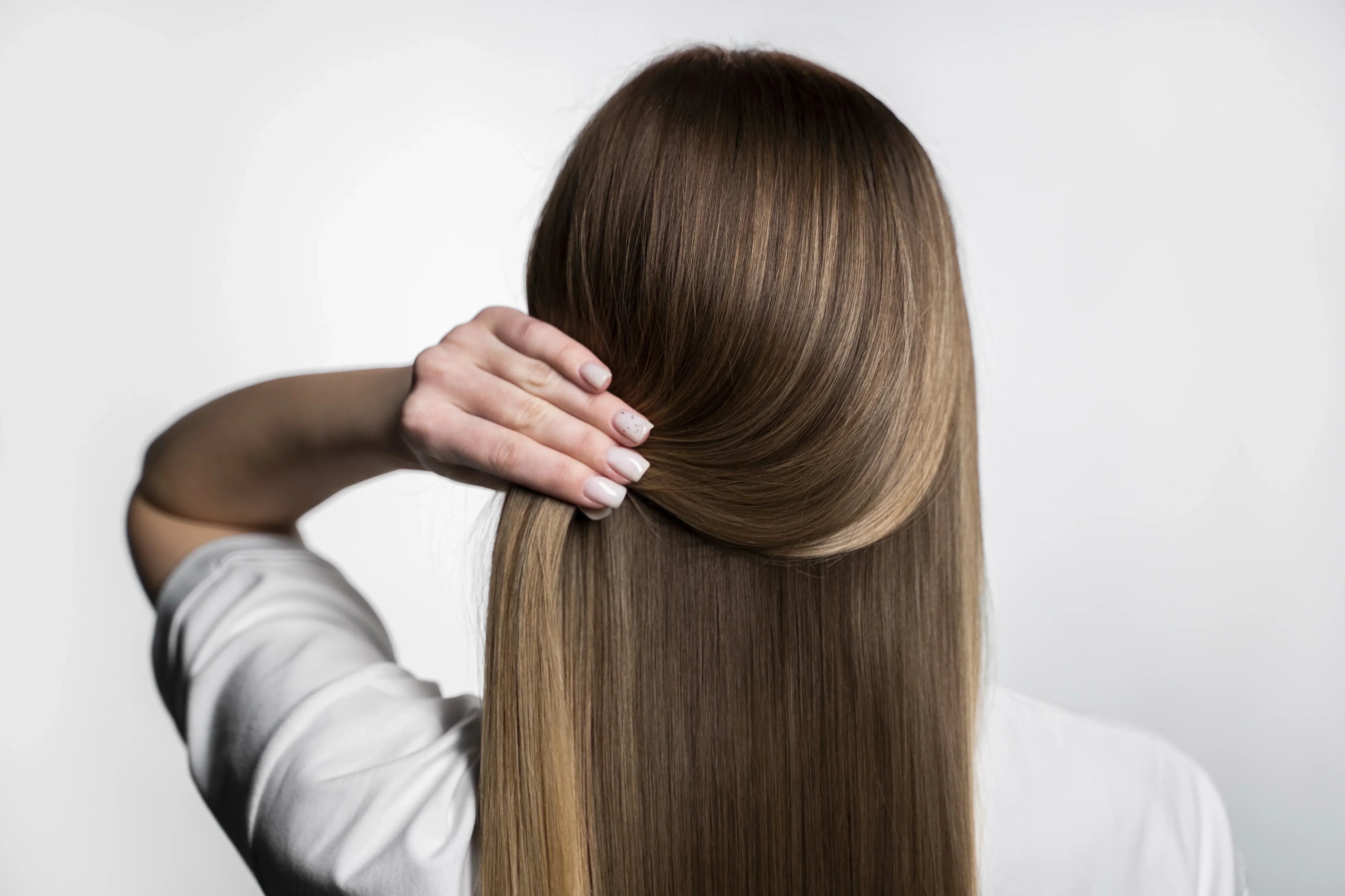 Traitement Miracle pour Cheveux Abîmés: Guide Ultime
