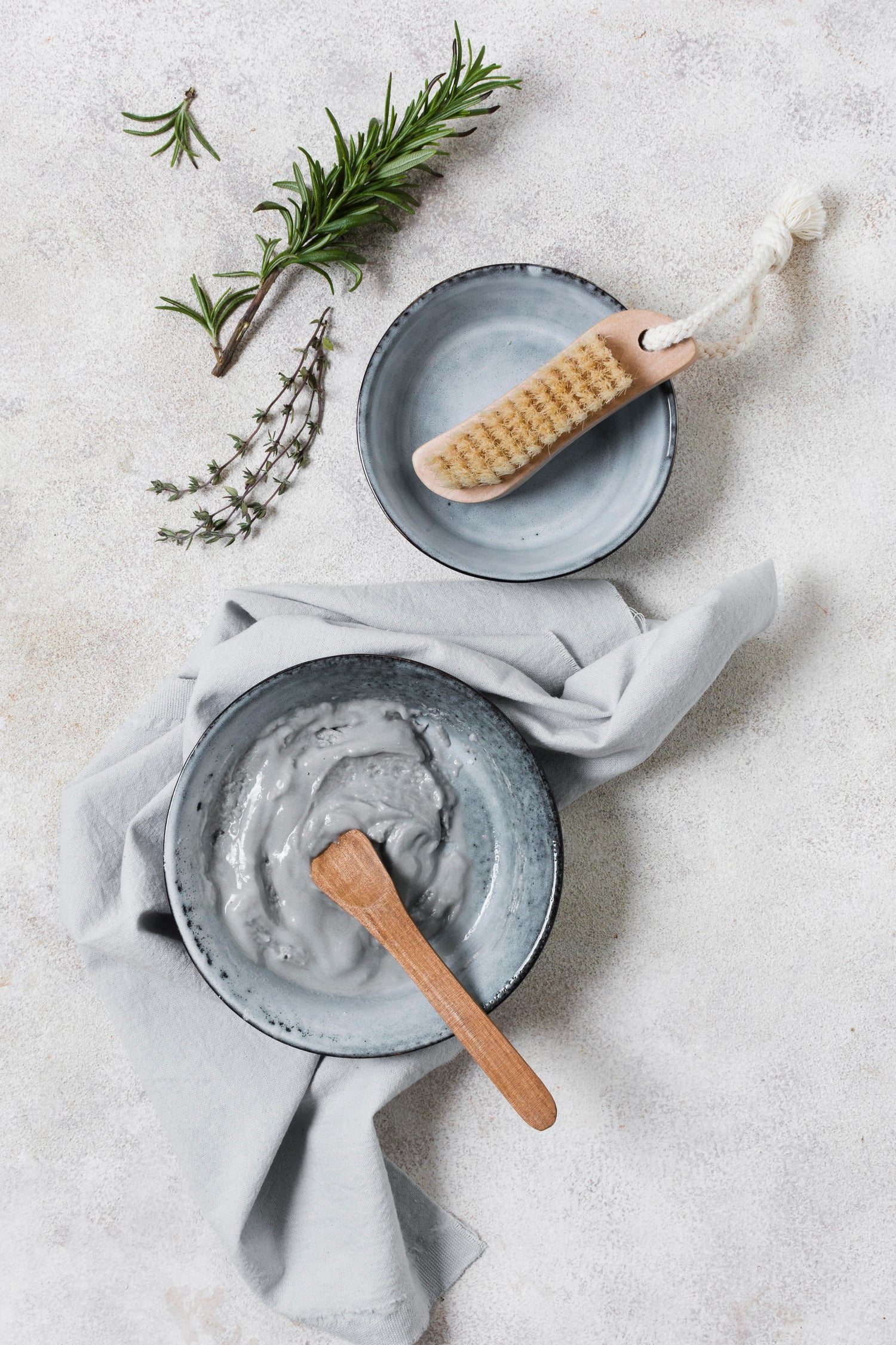 Masque capillaire pour cheveux bouclés avec pinceau applicateur pour hydrater et définir les boucles naturellement
