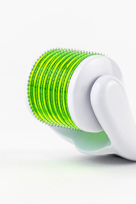 Dermaroller cheveux et barbe Biologist Mood avec micro-aiguilles de qualité médicale"