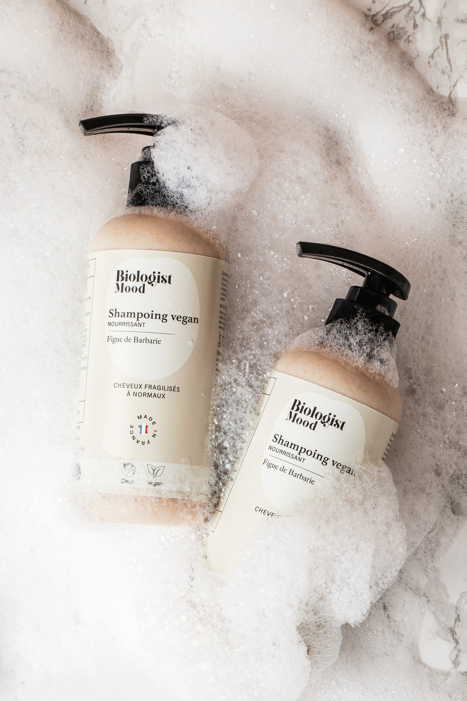 Nourrissant &amp; Hydratant à la Figue de Barbarie - Soin vegan pour cheveux secs Biologist Mood dans un bain moussant